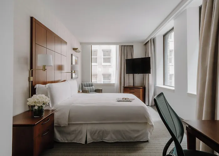 Loop Hotel 4*